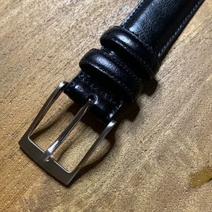 Men’s Black Perry Ellis belt 38/95
